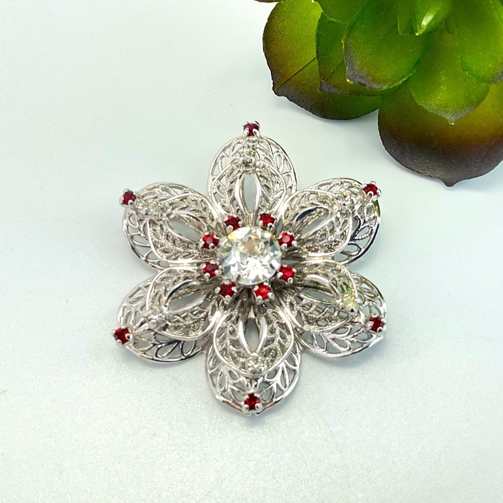 Vintage, Silver Filigree Floral Brooch with Clear & Red Crystals, Jay Flex